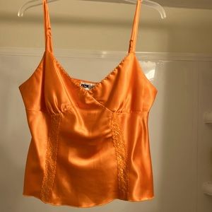 Women Top, Brand I.N. Studio Size Large, Color Orange.